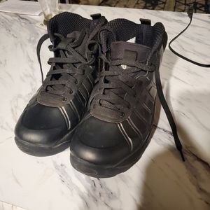 Nike Air Bakin Boots